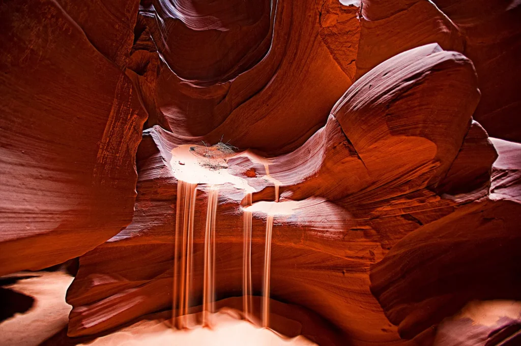 Antelope Canyon sand flowing